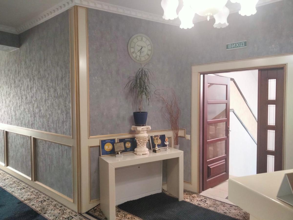 Hotel Sapsan Ternopil Exteriér fotografie