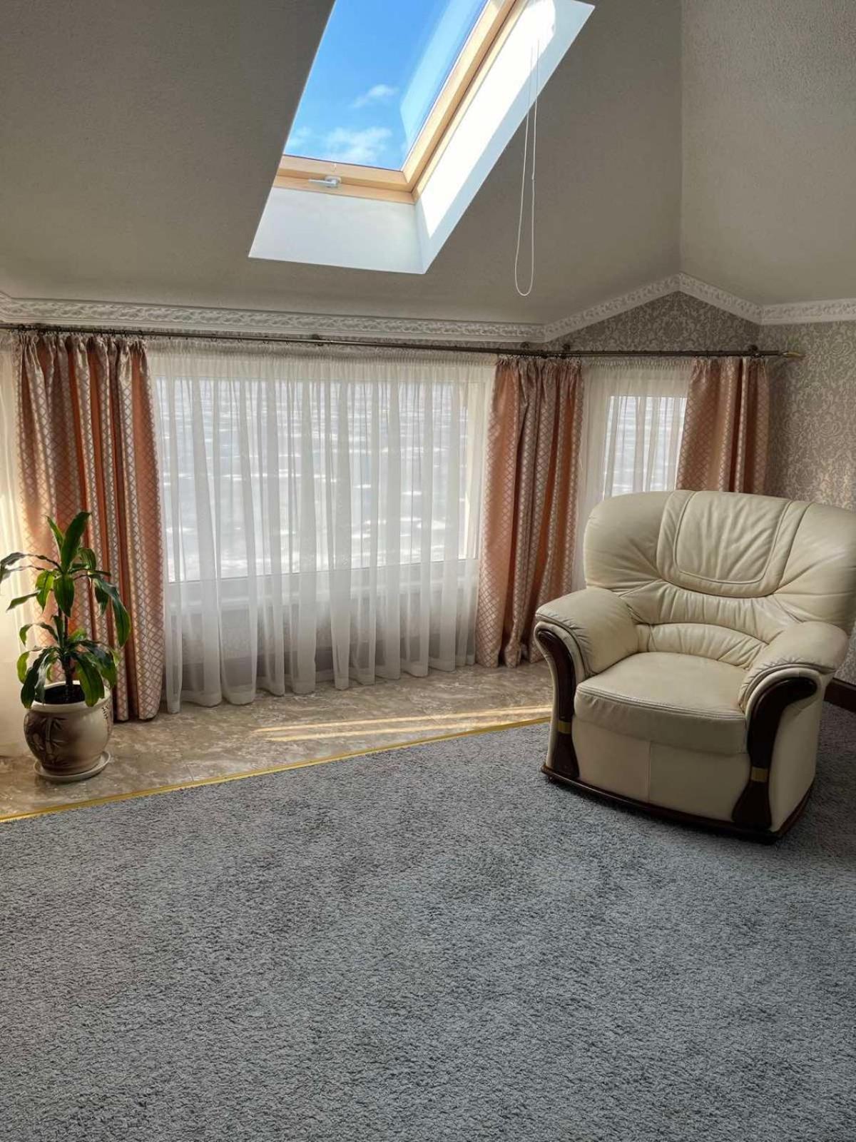 Hotel Sapsan Ternopil Pokoj fotografie